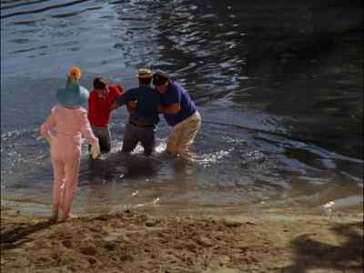 GET HIM BACK
IN THE SAND! - Gilligan's Island