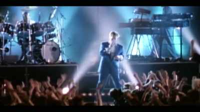 # Get in, get out of the rain - Simple Minds: Everything is Possible