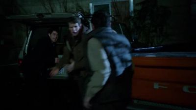 - Get inside.
- (ARNOLD WHIMPERING) - Grimm