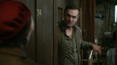 Get inside. - Call the Midwife