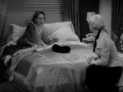 Get into bed kid - Blondie of the Follies