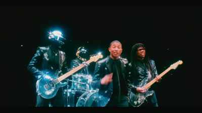 ♪ Get Lucky ♪ by Daft Punk ft.
Pharrell Williams, Nile Rodgers - Disco’s Revenge