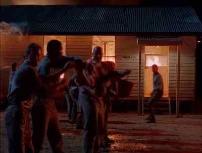 Get another man down there! - Time Trax