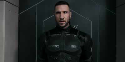 Get me Captain Keyes. - Halo