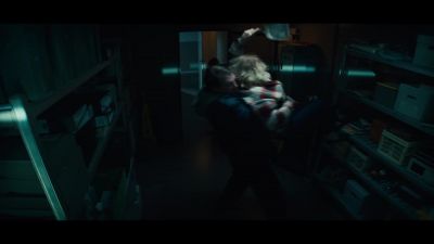 Get off me! Get off of me! - Sweet Tooth