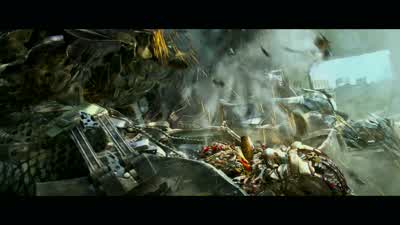 Get off me. - Transformers: Age of Extinction