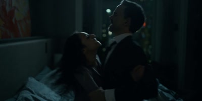 -Get off me!
-This is my apartment! - Accused