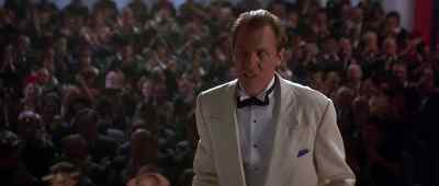 Get him off. - Radioland Murders
