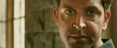 Get out.
I asked you to leave! - Kaabil
