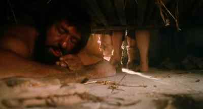 - Get out of here!
- Bloody sods! - Jabberwocky