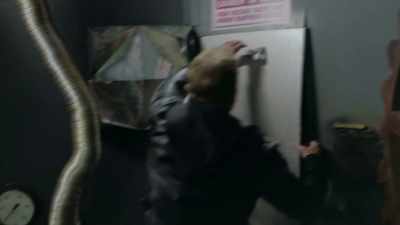 Get out of here! Hainadon missing! - Sharknado 5: Global Swarming