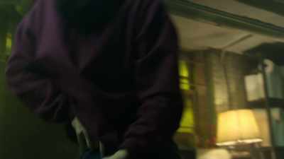 - Get out of here. Move! Yo, move!
- Shit. - Marvel's The Punisher