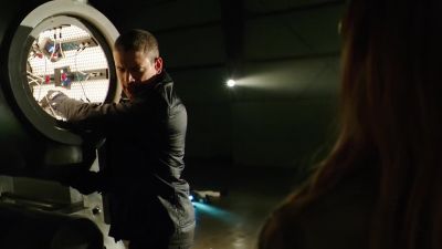 -Get him out of here!
-No. - DC's Legends of Tomorrow