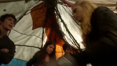 - Get out of my way, bellamy. - The 100