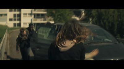Get out of the car! Now! Move! - War of the Worlds