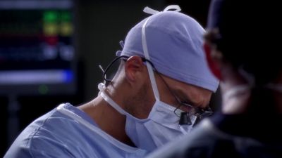 Get out of the way! Move! Move! - Grey's Anatomy
