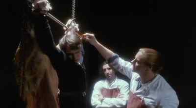 Get out of there. - Edward II