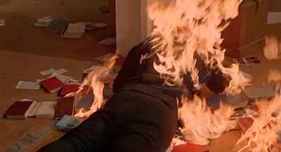 Get out of there! - Fahrenheit 451