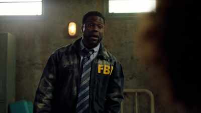 - Get out.
- ...since there are, like, - Die Hart