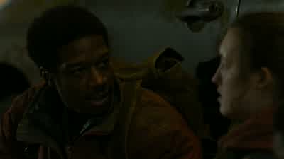 Get ready to take him and run. - The Last of Us