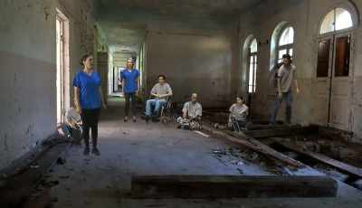 Get ready! We're going on a trip! - Cade: The Tortured Crossing