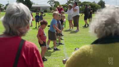 Get right up to the line - Miriam Margolyes: Australia Unmasked