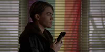 - Get some sleep.
- I'd sleep better if I knew - Batwoman