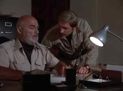Get stevens. - Knight Rider