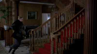 Get the girl! - The Thirty Nine Steps