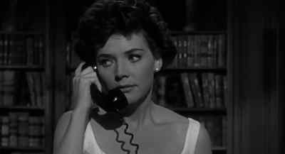 Get me the police. - Cape Fear