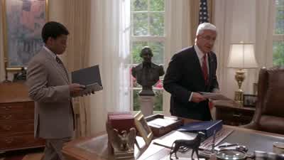 Get me the presidentYou are the presidentGood Then I already know about thisLet's order lunch - Scary Movie 3