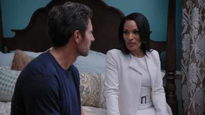 GET THE STAFF INTO THE OVAL - Tyler Perry's The Oval