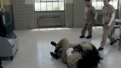Get this bitch off of me! - Orange Is the New Black
