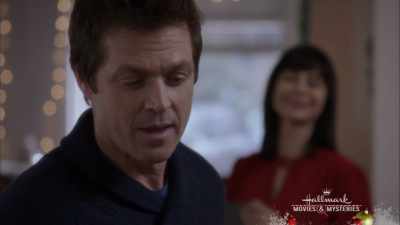 "Get Thomas
to hockey practice... now." - Christmas in the Air