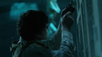 Get up.
It's time to go. - The 100