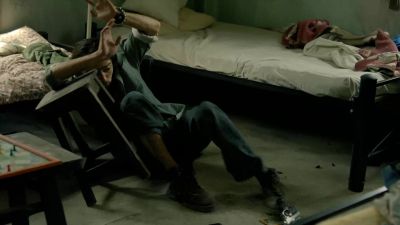 Get up! Move! Move! - Narcos