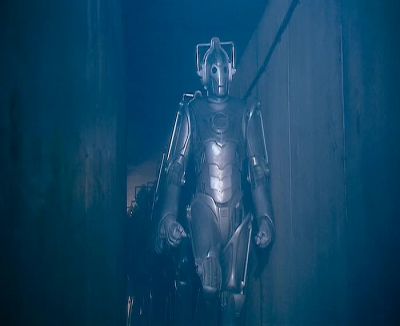 Get up! Quick, they're coming! - Doctor Who