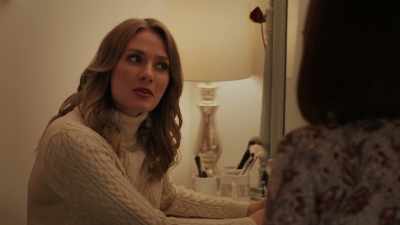 Getting ready for a date,
with Mr. Rollins. - Spotlight on Christmas