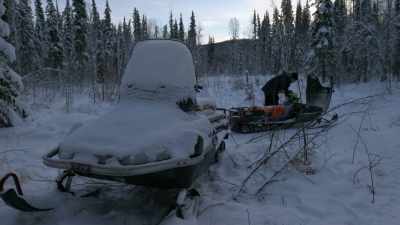 Getting supplies in, - Life Below Zero: Next Generation