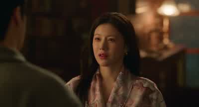- 그래 - 응 어, 어 그럼 변, 변… 변신… - Can This Love Be Translated?