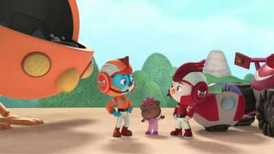 [giggles] - Top Wing