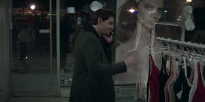 Gil, I need you to
go back in with Ernesto. - Prodigal Son