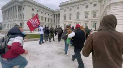Gilbertson:
Seeing those police disappear,
that's new. - Four Hours at the Capitol