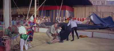 Gimme a hand.
Help them with that canvas. - Circus World