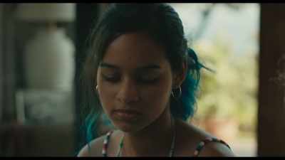 - Gimme a kiss, Rocio.
- Not here. Later. - Libertad