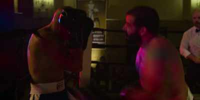 - ♪ Gimme your praise, oh yeah, yeah ♪
-  [boxer 1 grunting] - Players