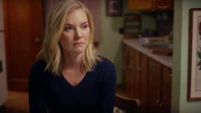 GINA:
I'm so sorry. - Christmas Cupcakes
