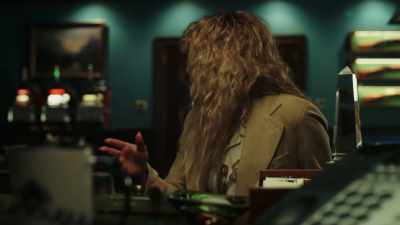 Ginger, I told you.
I'm-- - Poker Face
