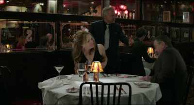 - Gino. Ring the register. Eddie's here.
- Copy that, Mr. Schiltz. - The Comedian