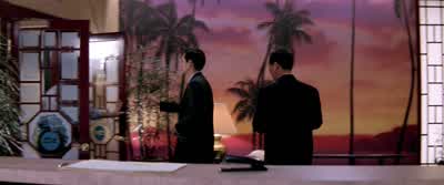 - Yeah. - My American friend is on vacation. I wanna show him a good time. - Rush Hour 2